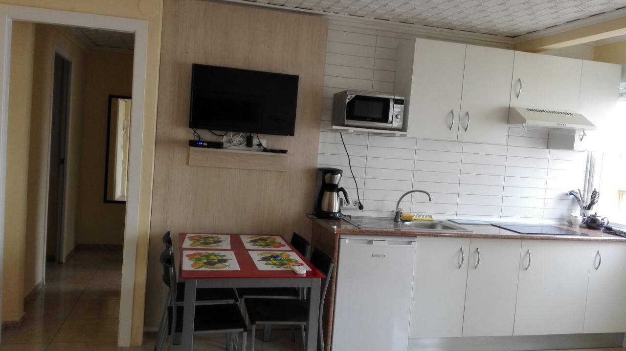 Apartamento De 2 Dormitorios Centro De Moraira Esterno foto